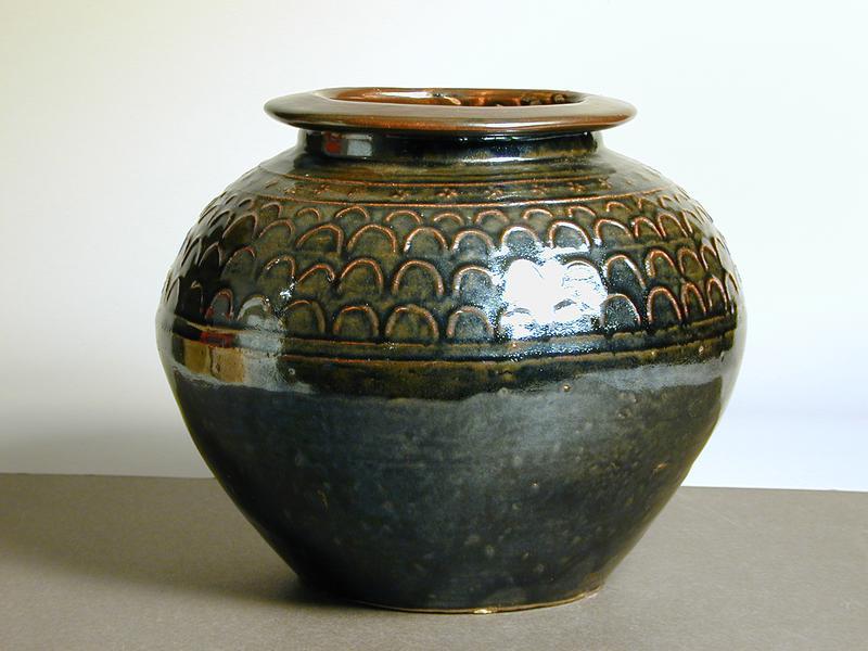 Temmoku Style Large Round Bodied Jar with Fish Scale Decoration