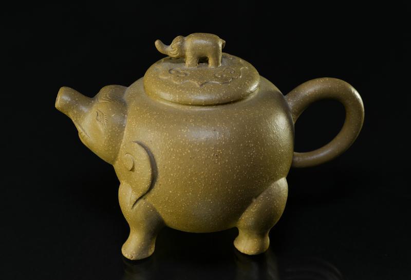 Yixing teapot