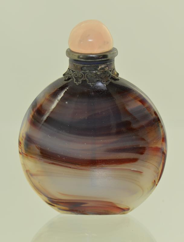 Snuff bottle