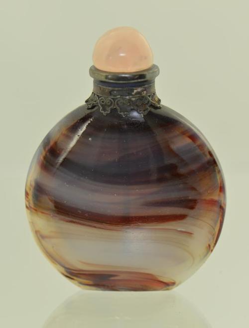 Snuff bottle