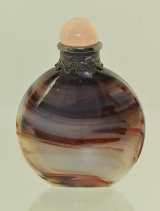 Snuff bottle