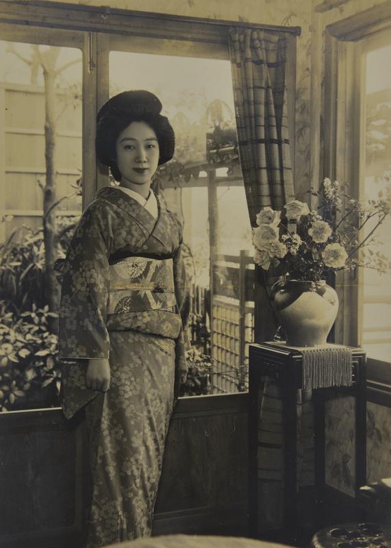 Photo of Geisha Ichimaru