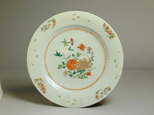 Famille Rose Plate with Pairs of White Cranes and Flowers