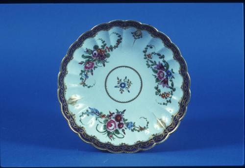 Worcester Bowl with Flowers and Leaves