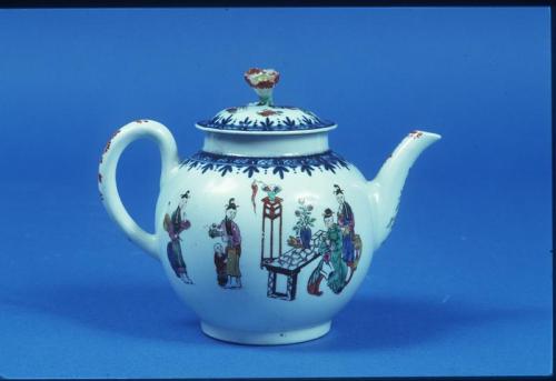 Lidded Worcester Teapot