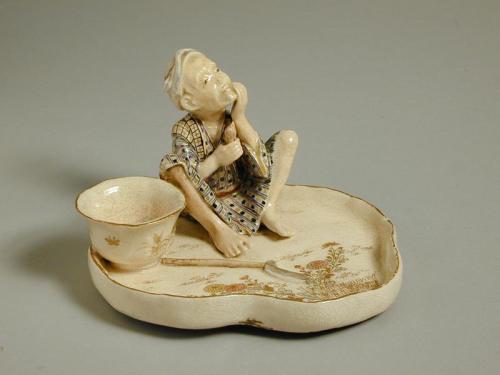 Figurine Serving Dish