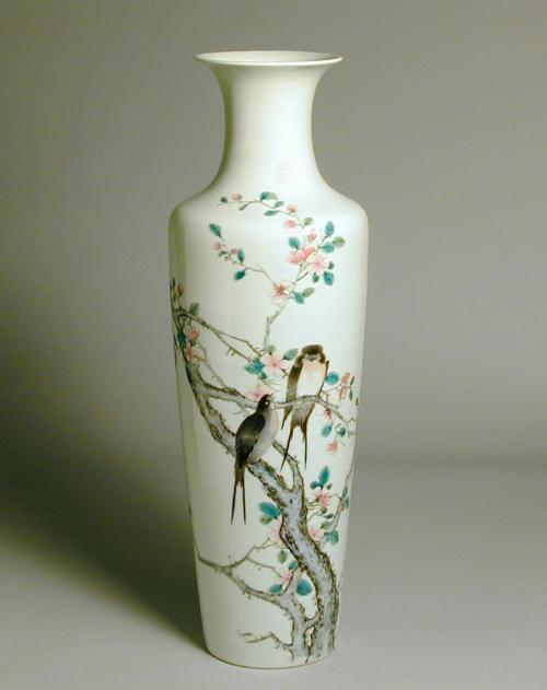 Tall Vase with Bird Design