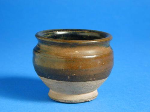 Stoneware Pot