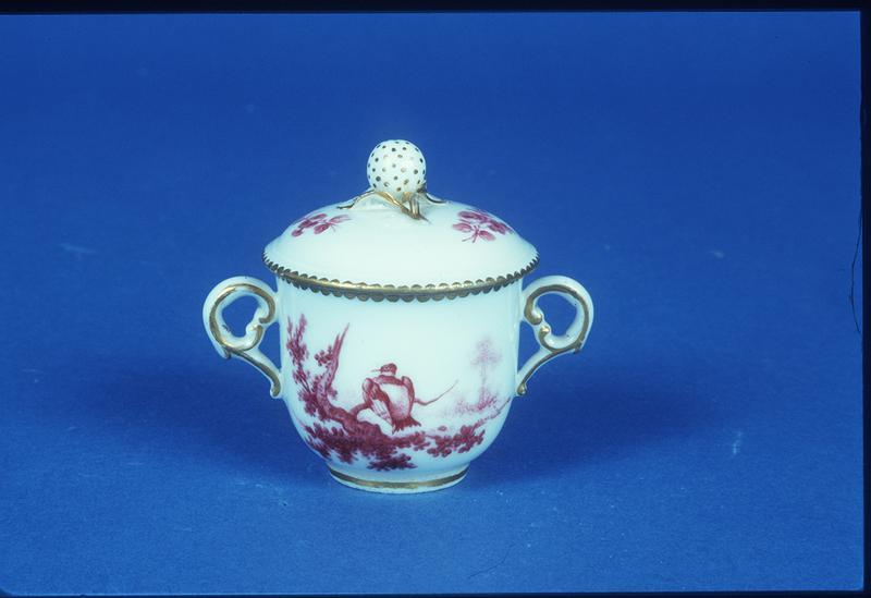 Lidded Custard Cup