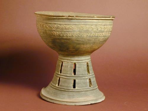 Pedestal Bowl