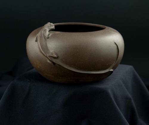 Yixing Ware Water Pot with Lizard